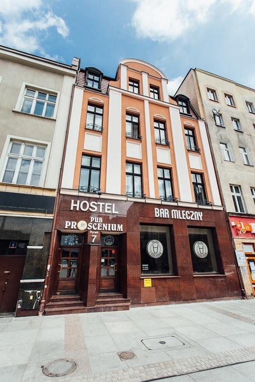 Hostel Kamienica Rynek 7 Катовице Экстерьер фото