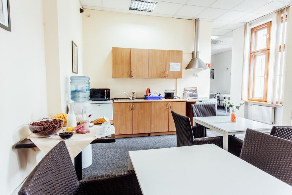 Hostel Kamienica Rynek 7 Катовице Экстерьер фото