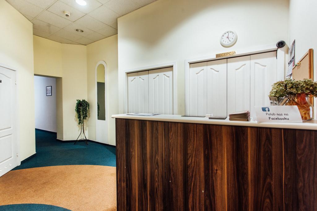 Hostel Kamienica Rynek 7 Катовице Экстерьер фото