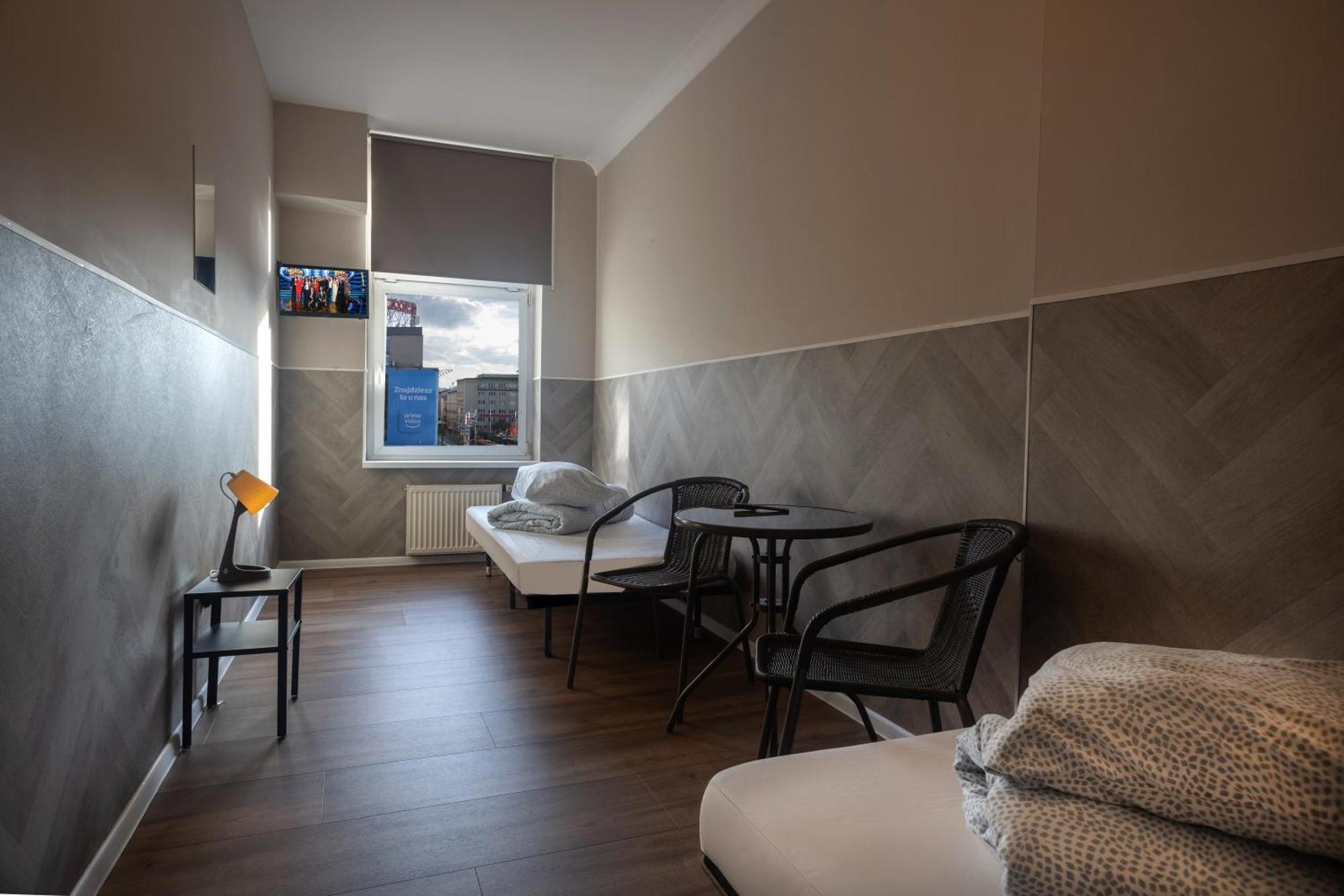 Hostel Kamienica Rynek 7 Катовице Экстерьер фото