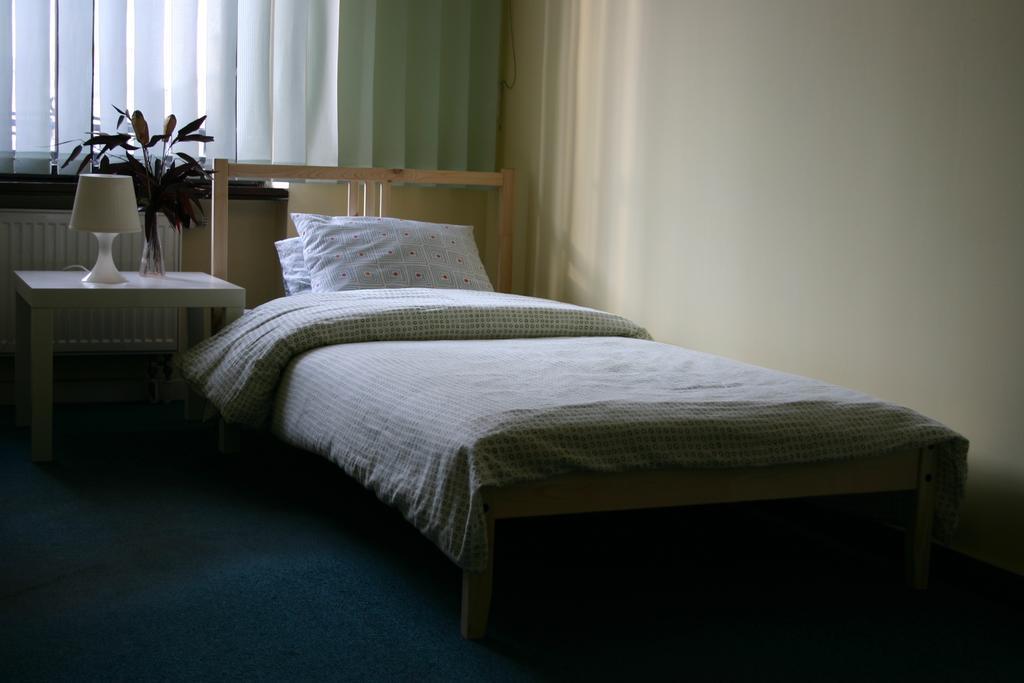 Hostel Kamienica Rynek 7 Катовице Номер фото