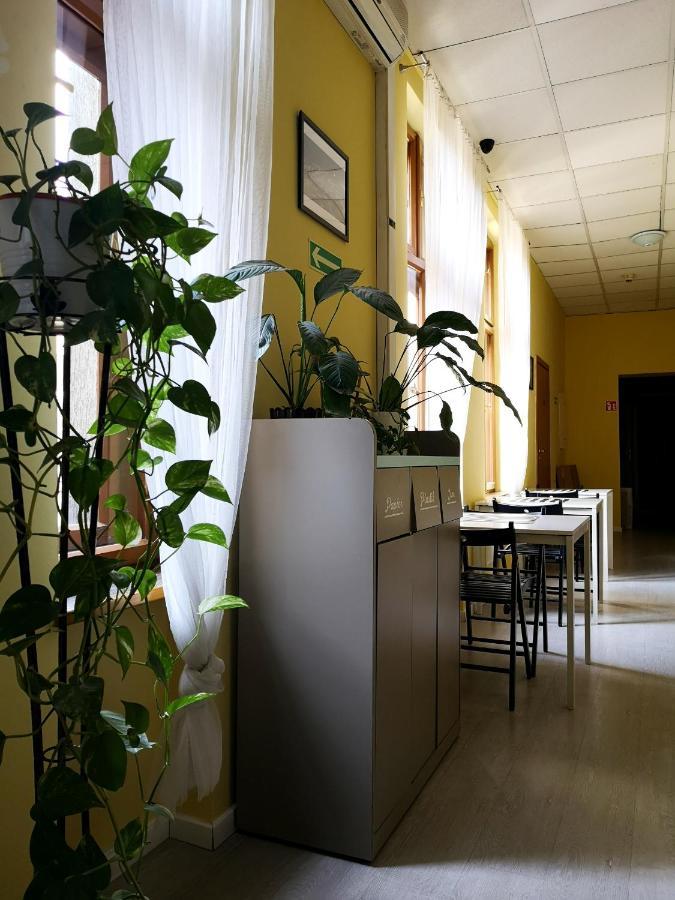 Hostel Kamienica Rynek 7 Катовице Экстерьер фото