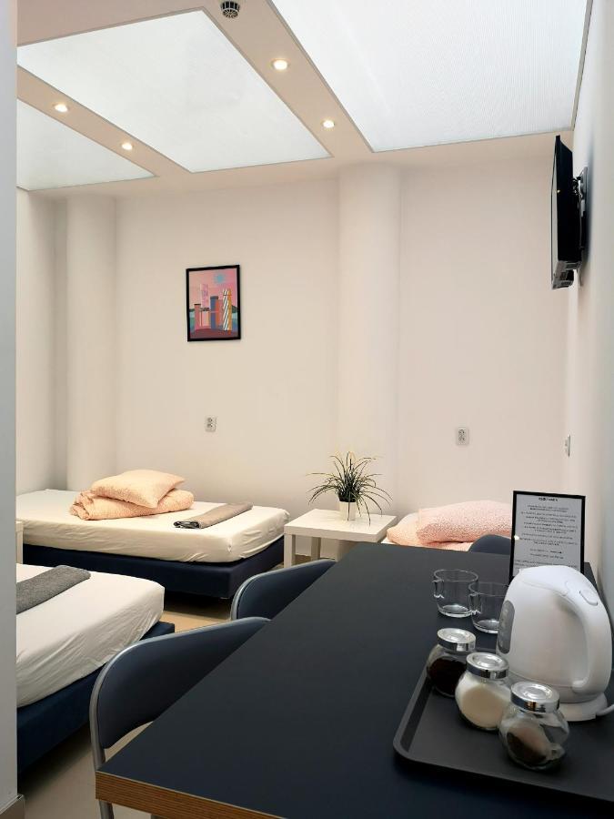 Hostel Kamienica Rynek 7 Катовице Экстерьер фото